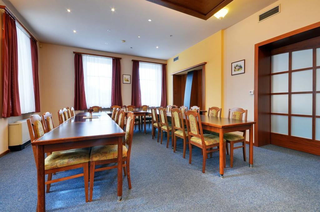 Hotel Filipinum Jablonne nad Orlici Екстер'єр фото