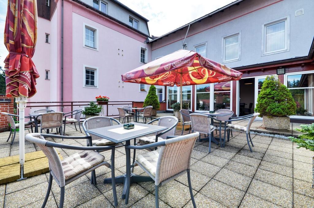 Hotel Filipinum Jablonne nad Orlici Екстер'єр фото