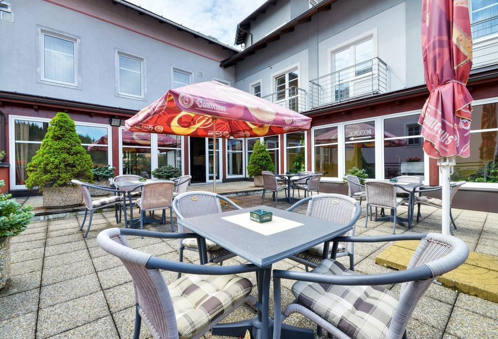 Hotel Filipinum Jablonne nad Orlici Екстер'єр фото