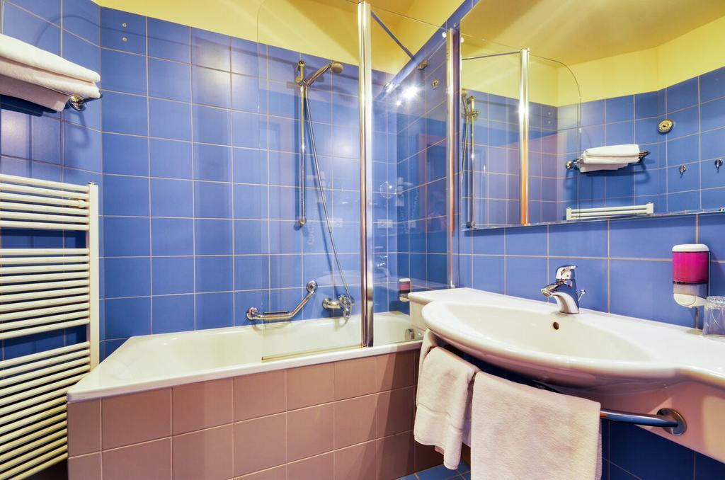 Hotel Filipinum Jablonne nad Orlici Номер фото